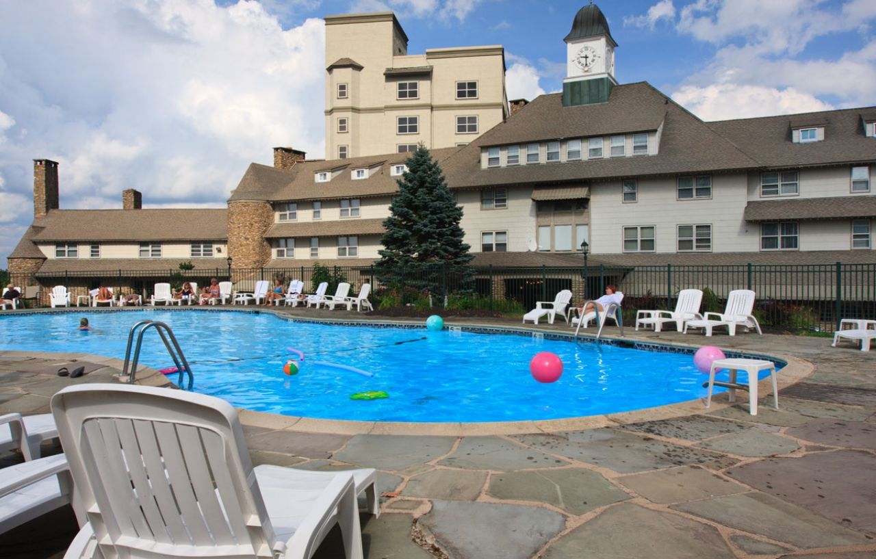 Pocono Manor Resort And Spa Exteriör bild